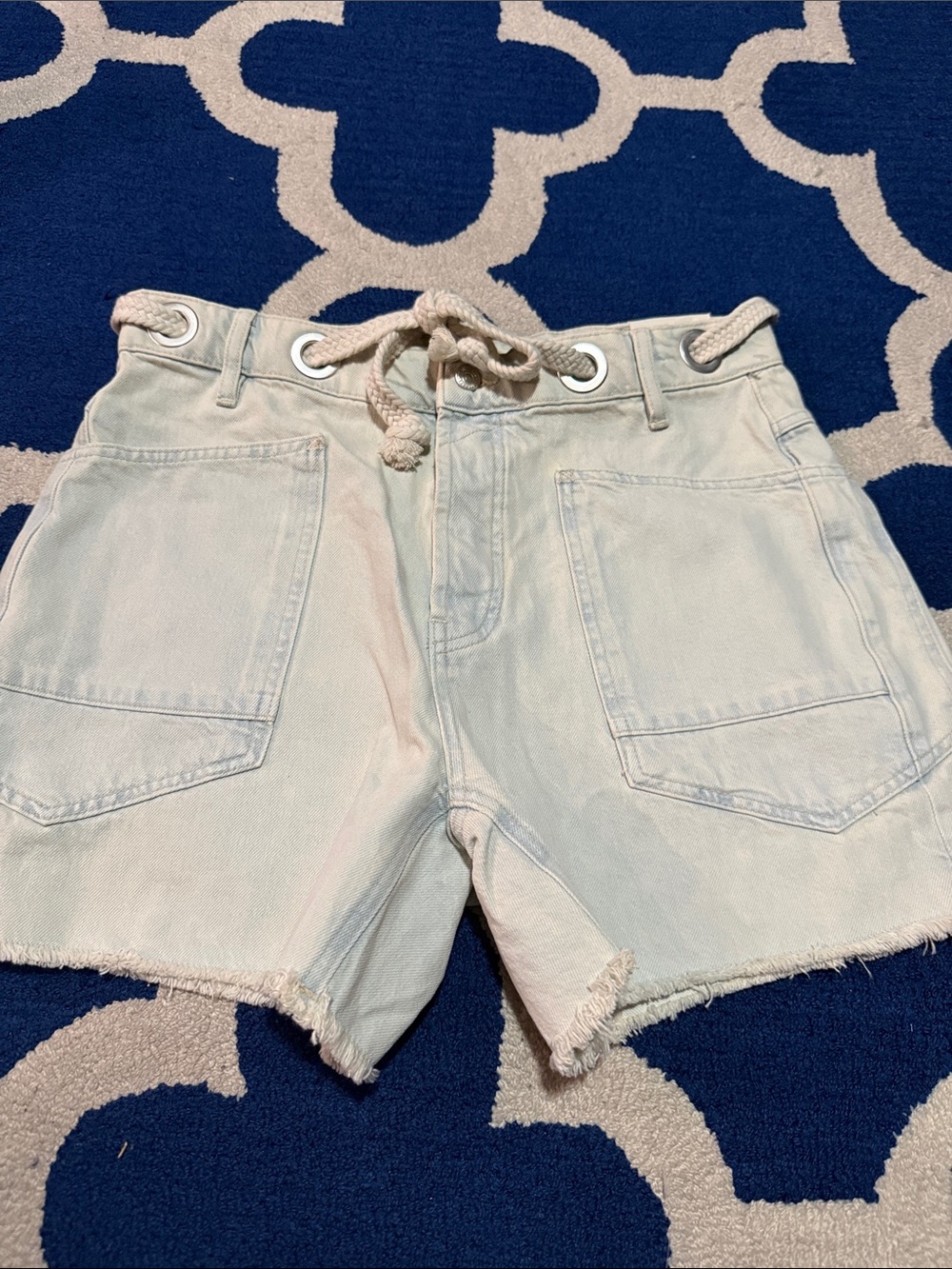9141. We The Free Moxie Barrel Shorts - Picture 3 of 5